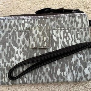 Thirty-One (31) Snakeskin/animal print Wristlet Wallet gray and white